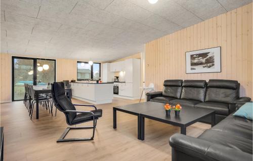 Grenaa House | Nice Home In Grenaa With Sauna