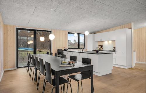 Grenaa House | Nice Home In Grenaa With Sauna