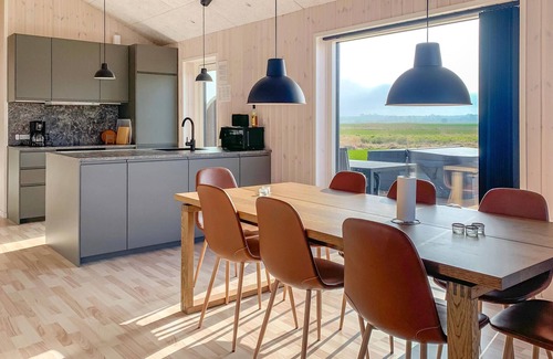 Grenaa House | Nice home in Grenaa with kitchen