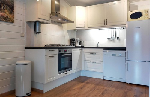 Heinkenszand House | Nice home in Heinkenszand with sauna