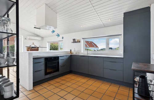 Hvide Sande House | Nice home in Hvide Sande with sauna