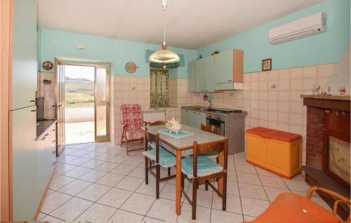 Castelnuovo di Farfa House | Nice Home In Castelnuovo Di Farfa