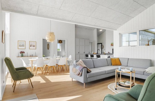 Jerup House | Nice home in Jerup with sauna