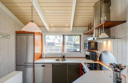 Skodshoved House | Nice home in Knebel with sauna