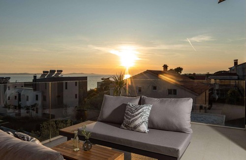 Kozino House | Nice home in Kozino with WiFi