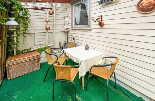 Kristiansand House | Nice home in Kristiansand S with WiFi