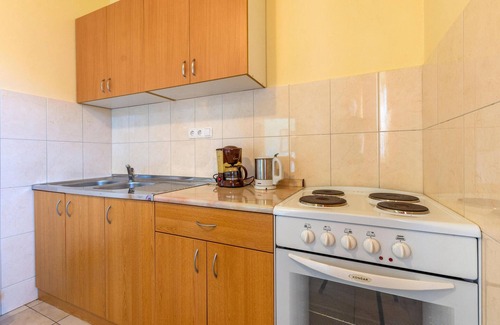 Kucice House | Nice home in Kucice with WiFi