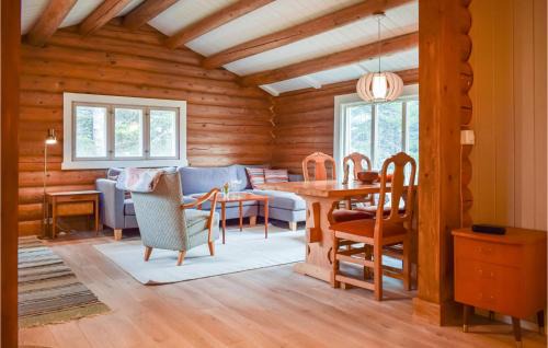 Nord-Fron House | Nice Home In Kvam With Kitchen