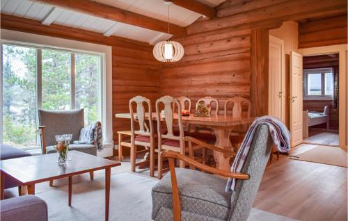 Nord-Fron House | Nice Home In Kvam With Kitchen