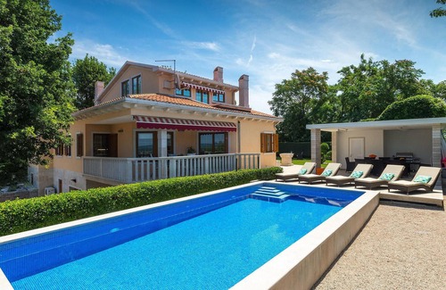 Kapelica House | Nice home in Labin - Rabac
