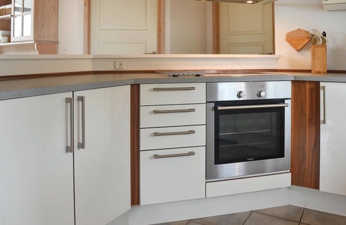 Lemvig House | Nice home in Lemvig with kitchen