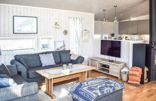 Manstad House | Nice home in Manstad with kitchen