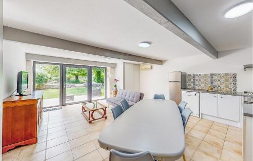 Vieux-Mareuil House | Nice Home In Mareuil En Perigord