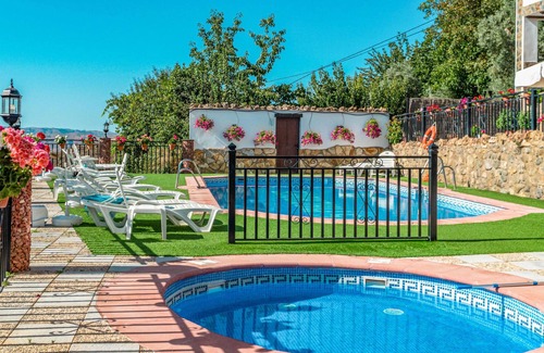 Mecina Bombaron House | Nice home in Mecina Bombarón with WiFi