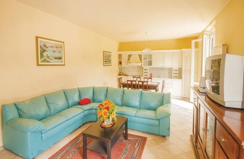 Montegranaro House | Nice home in Montegranaro -FM-