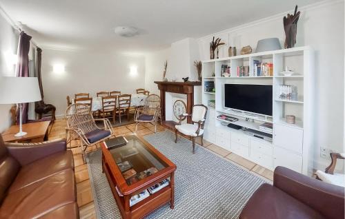Montrichard Val de Cher House | Nice Home In Montrichard
