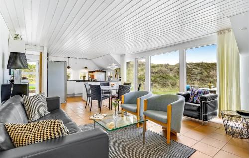 Houvig Strand House | Nice Home In Ringkøbing With Sauna
