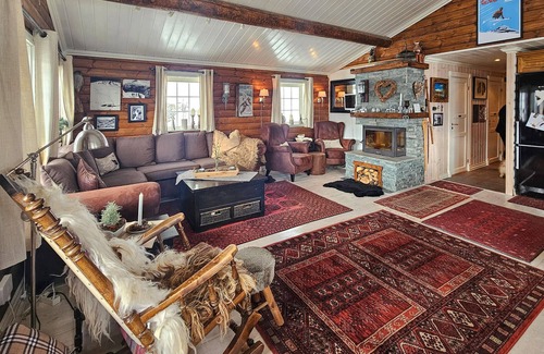 Atra House | Nice home in Rjukan with WiFi