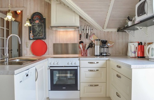 Sjllands Odde House | Nice home in Sjællands Odde with WiFi