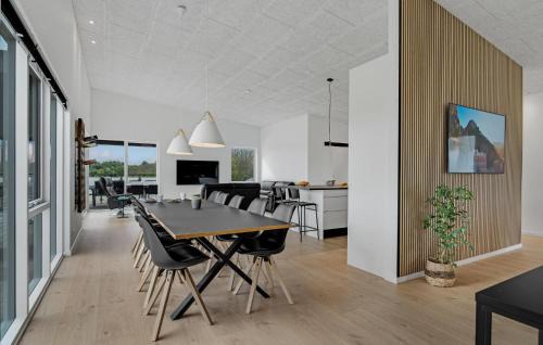 Lihme House | Nice Home In Spøttrup With Sauna