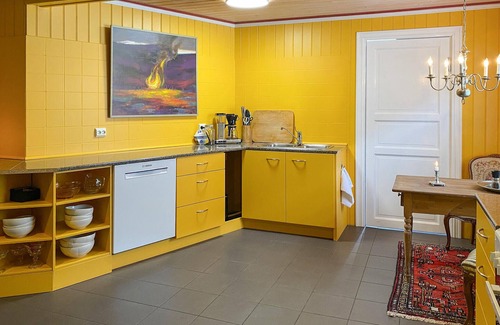 Torheim House | Nice home in Stårheim with WiFi