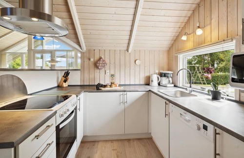 Mommark Strand House | Nice home in Sydals with sauna