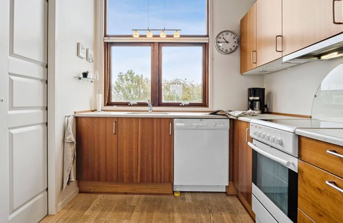 Skaven Strand House | Nice home in Tarm with WiFi