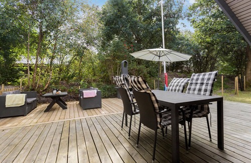 Thyholm House | Nice home in Thyholm with kitchen