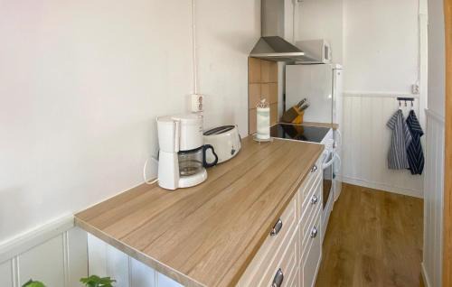 Tived House | Nice Home In Tived With Lake View