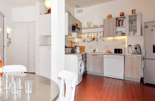 Torreilles-Plage House | Nice home in Torreilles with kitchen
