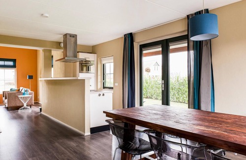 Vlagtwedde House | Nice home in Vlagtwedde with WiFi