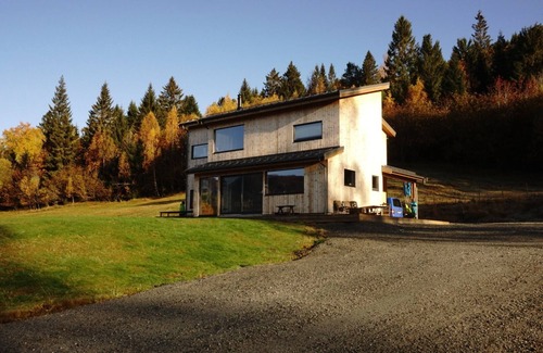 Gloppen House | Nice house by the fjord