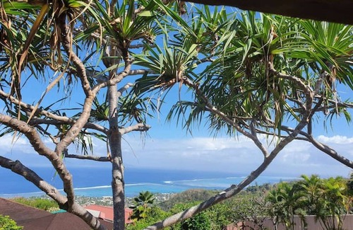 Punaauia Villa | Nice house on the hills with Moorea and ocean view