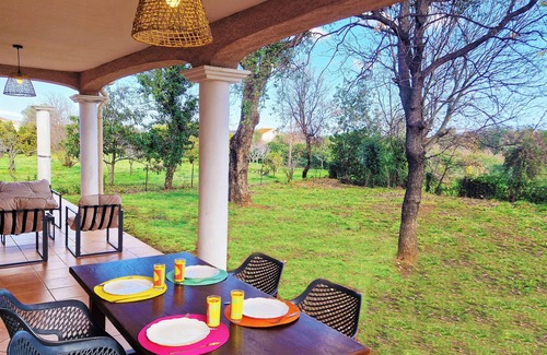 Querciolo Villa | Nice house on wooded plot 5 min from the sandy beach/air conditioning and wifi