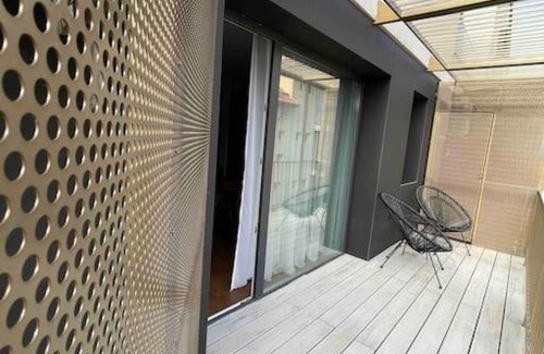Sector 1 Apartment | Nice one bedroom apt S