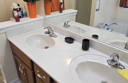 Whites Creek House | Nice quiet neighborhood, 5 min from Interstate 24 West and Interstate 65 South