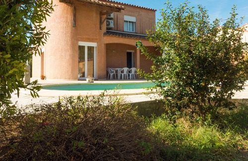 Perpignan Villa | Nice quiet villa with private swimming pool near Saint Cyprien