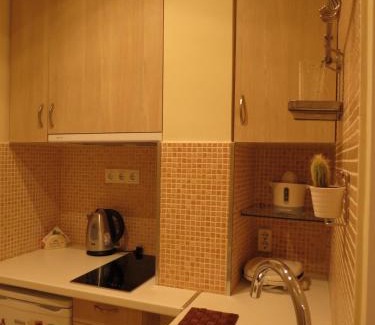 Palaio Faliro Apartment | Nice studio next to the sea