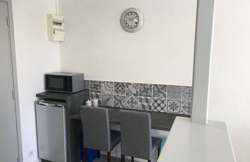 Roscoff Apartment | Nice Studio renovated to 50 m from the sea in private residence