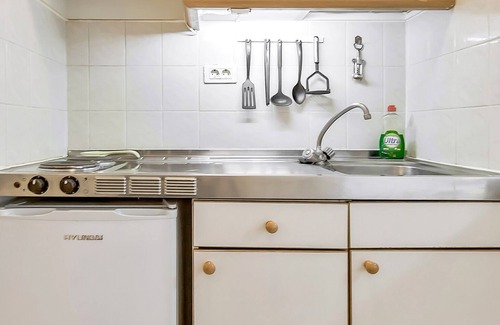 Los Cristianos Apartment | Nice studio with heated swimming pool, high speed WiFi, excelent for couples.