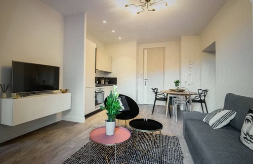 Cimiez Apartment | NICE T2 new 40m2 balcony CLIM old town GARIBALDI