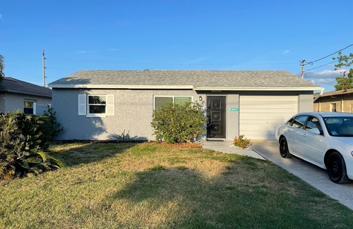 Hudson Beach Estates House | Nice updated cozy canal home with direct Gulf of Mexico access