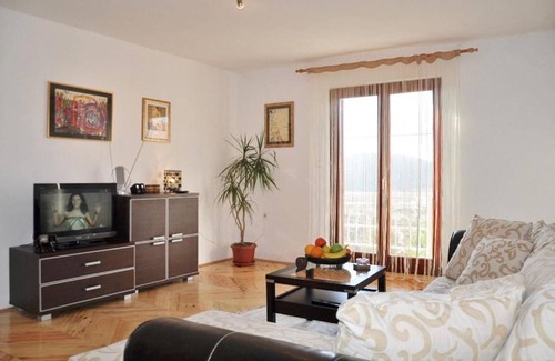 Ravno Apartment | Nice View Apartment - Apartment with Balcony