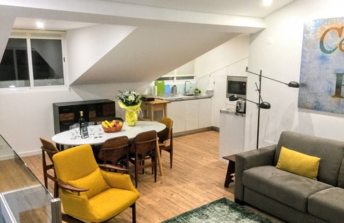 Lisbon Old Town Apartment | Nice view of Lisbon/Tagus - Enjoy a sunny terrace. Free WIFI!