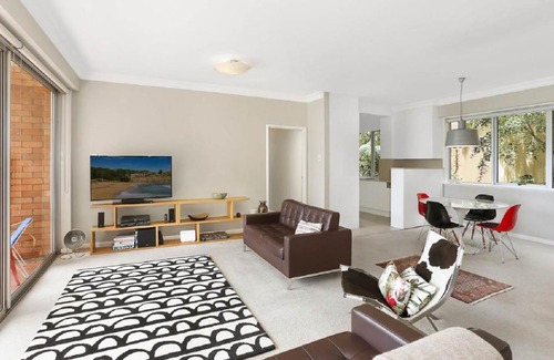 Darling Point Apartment | NICE views Darling Point