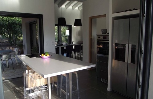 San-Gavino-di-Carbini Villa | NICE VILLA with swimming pool and small sea view in PORTO VECCHIO