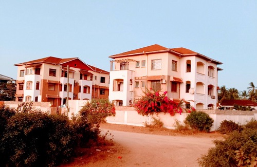 Malindi Apartment | nicely kept family, couple and friends apartment