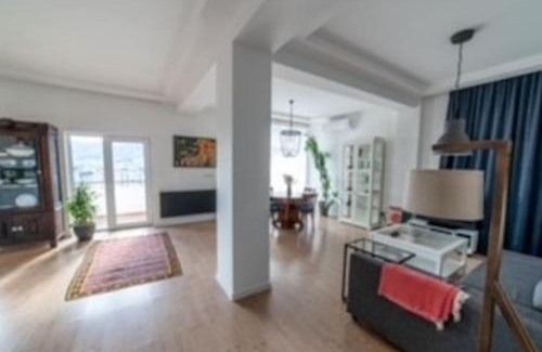 Saburtalo Apartment | Night-sight Apt