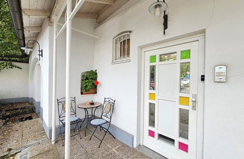 Ljubljana City Centre Apartment | Nika2 Tour As/Spacious Studio in Old Town with parking, free WiFi and AC