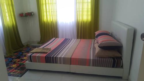 Pengkalan Chepa House | NikAishy TransitAirport A1